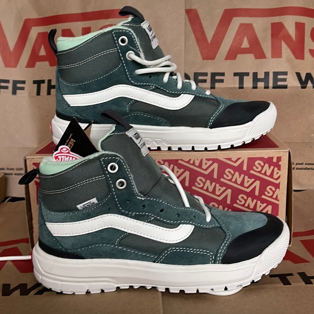 Vans Ultrarange EXO HI MTE Jungle Green/Ra WMNS